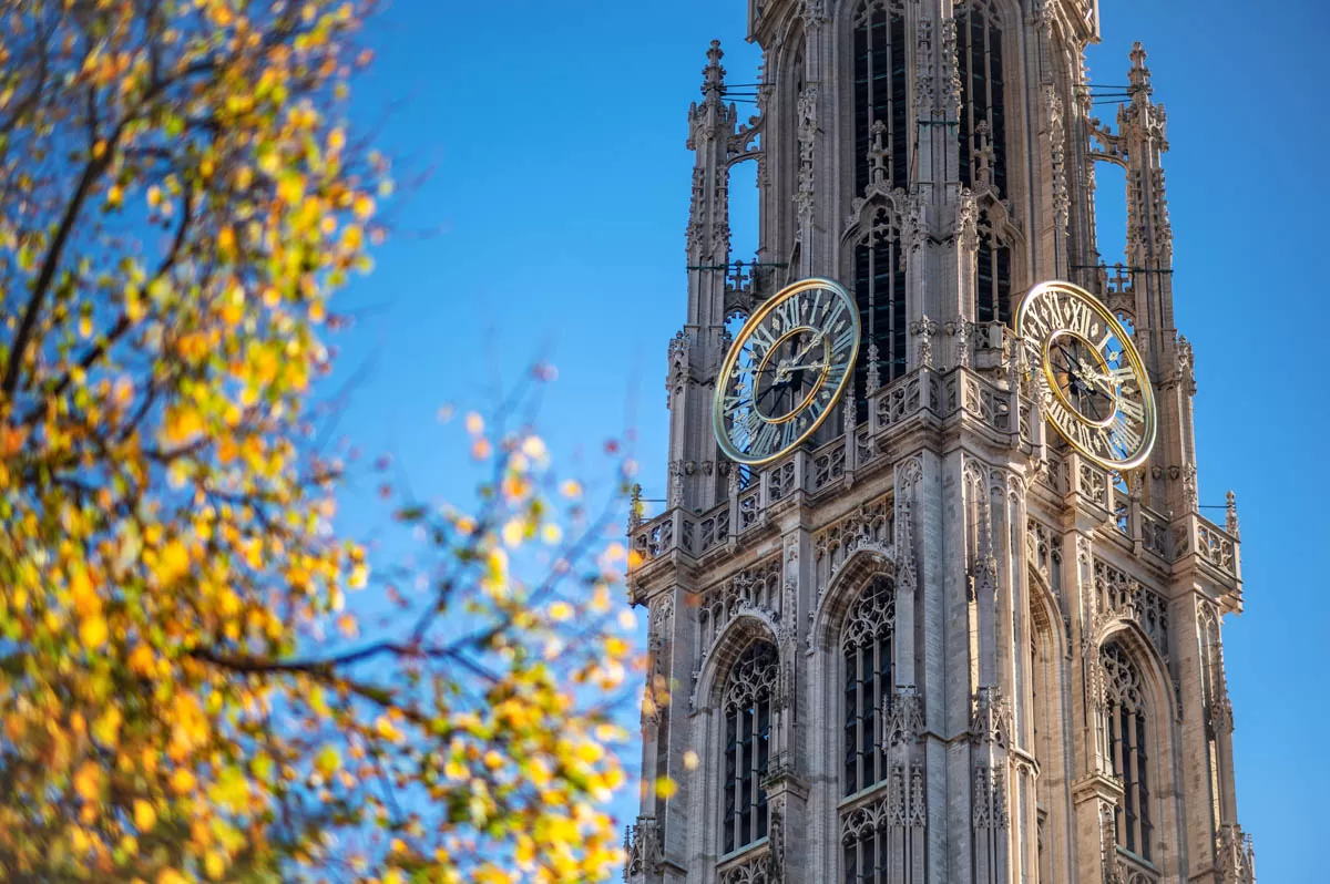 La tour de la cathédrale Notre-Dame d’Anvers